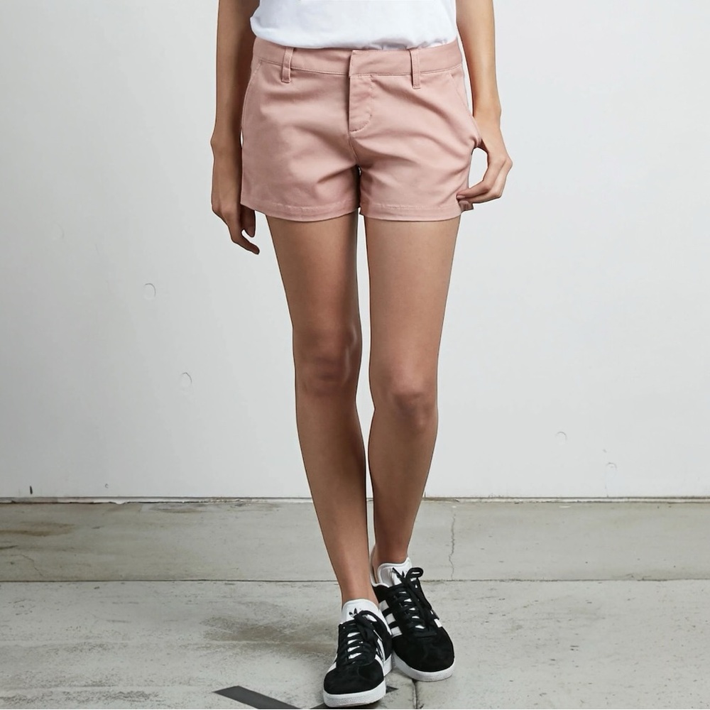 VOLCOM Women's Frochickie Short in Mellow Rose (30)
